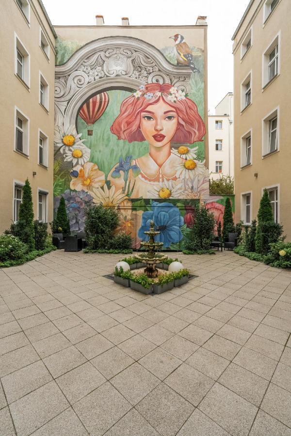 Komeda Apartment Hidden In Poznan Old Town By Noclegi Renters Exteriör bild