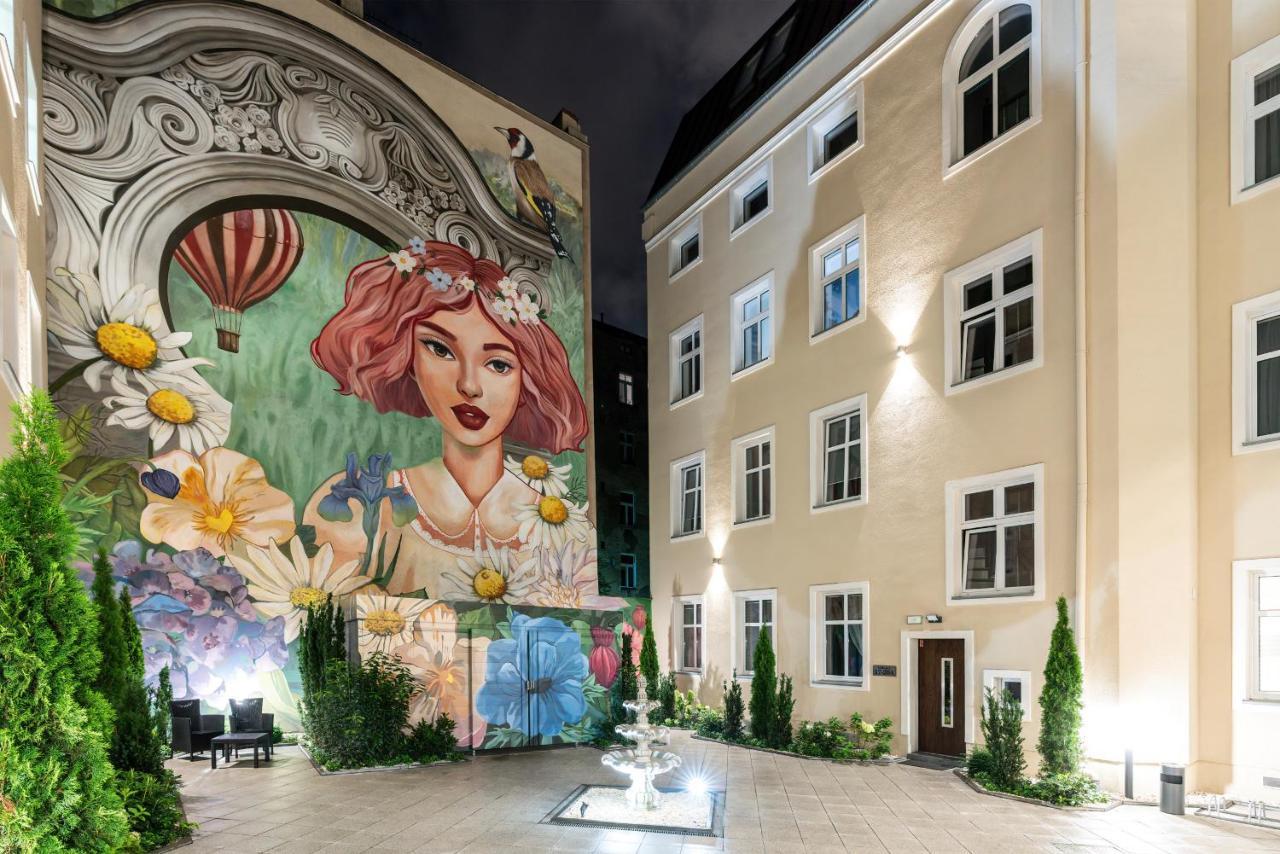 Komeda Apartment Hidden In Poznan Old Town By Noclegi Renters Exteriör bild